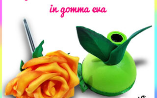 Penna con rosa in gomma eva